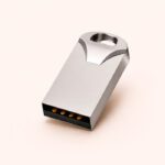 Mega Pen Drive com Músicas - 1.500 Músicas